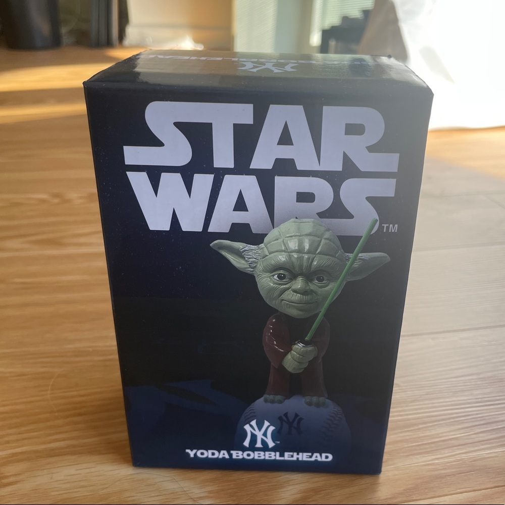 Yankees Yoda Bobblehead 2022